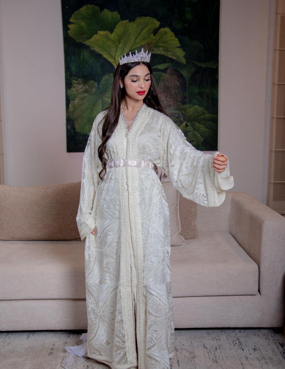 Royal White Takchita